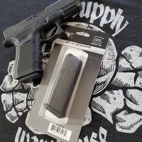 OEM Glock 23 Magazine 40 S&W Gen 4 13 rnd.