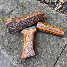 HAND CARVED WALNUT KHYBER PASS AKM AK74 HAND GUARD/GRIP SET #29