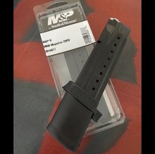 Smith & Wesson M&P 9mm Magazine w/ Ext #3015917 23 rnd. Black